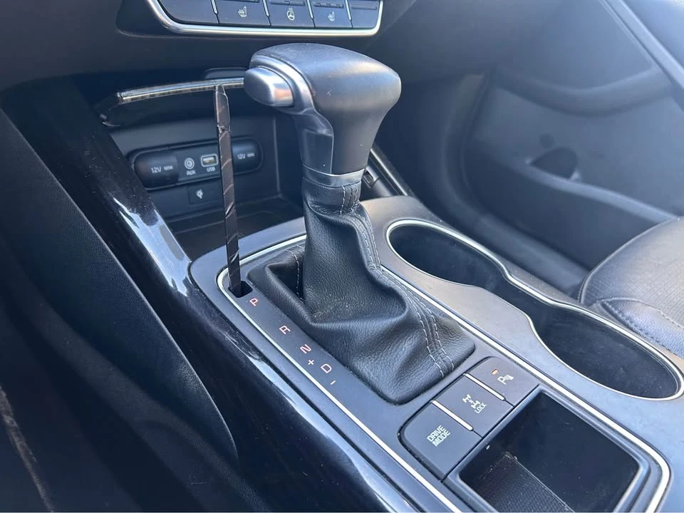 2019 Kia Sorento - Image 6 of 12