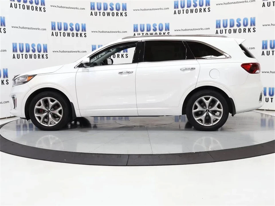 2019 Kia Sorento - Image 3 of 31