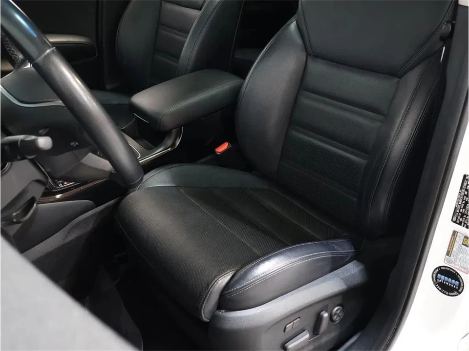 2019 Kia Sorento - Image 16 of 31