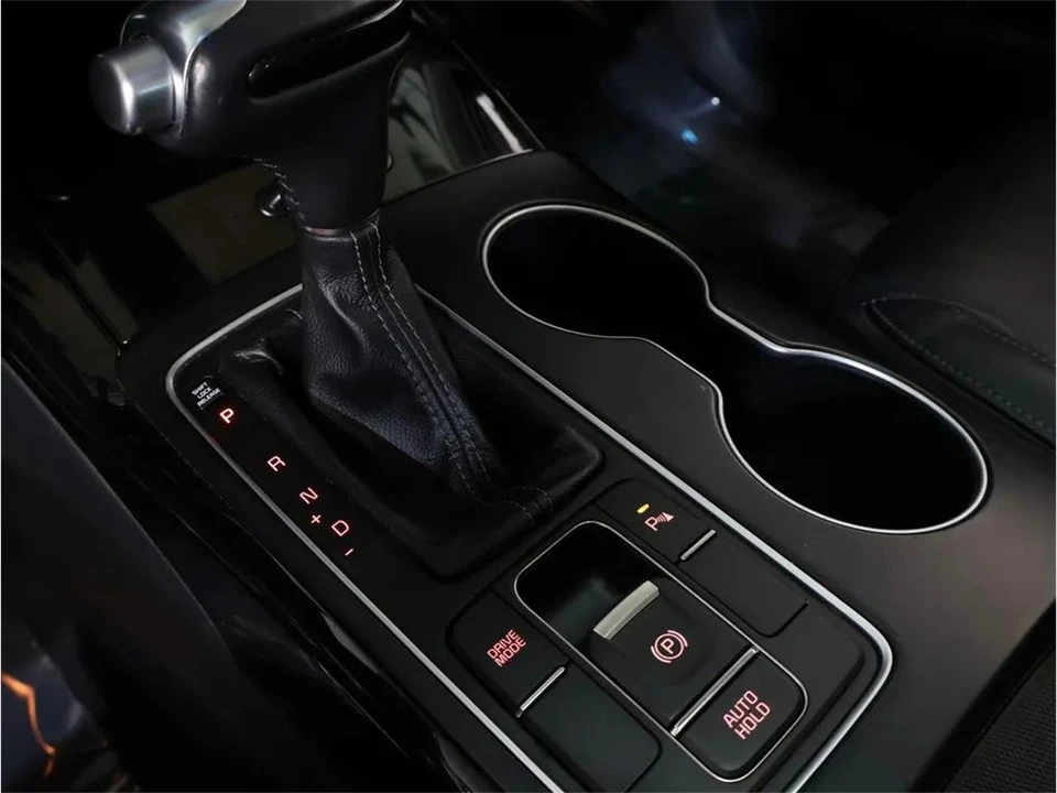 2019 Kia Sorento - Image 22 of 31
