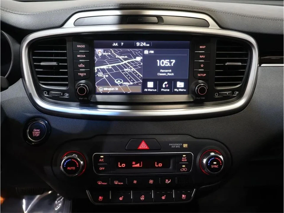 2019 Kia Sorento - Image 18 of 31