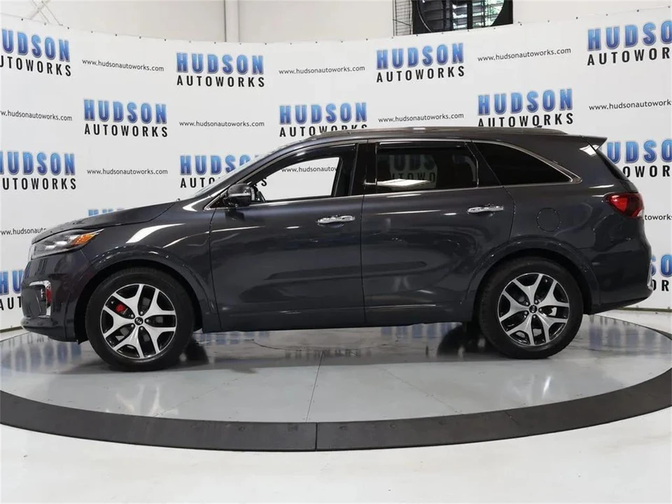 2019 Kia Sorento - Image 3 of 31