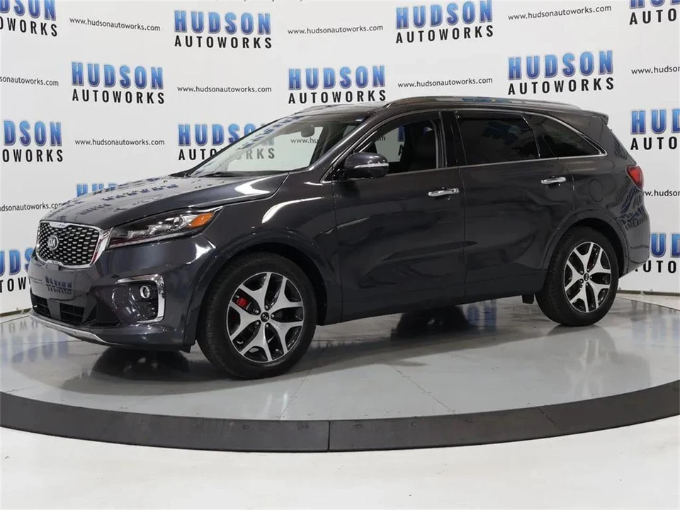 2019 Kia Sorento - Image 2 of 31