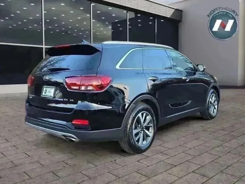 2019 Kia Sorento - Image 5 of 12