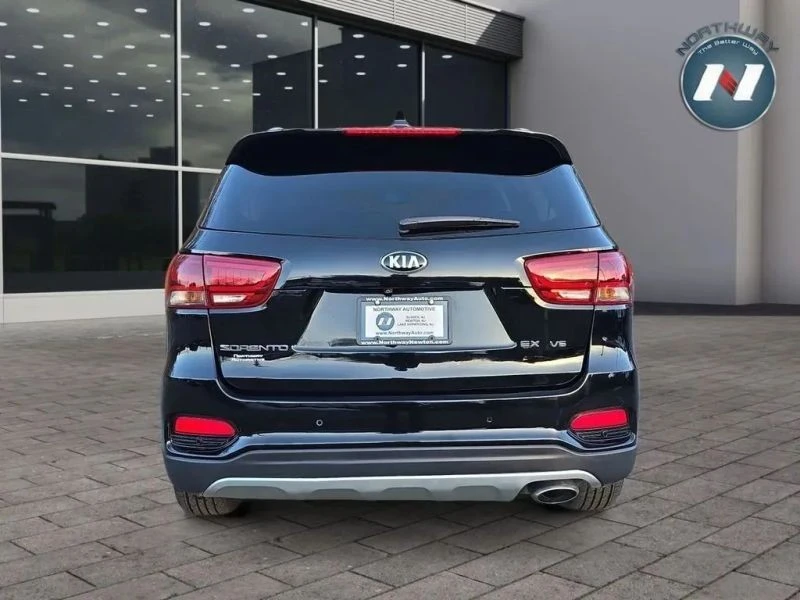 2019 Kia Sorento - Image 4 of 12