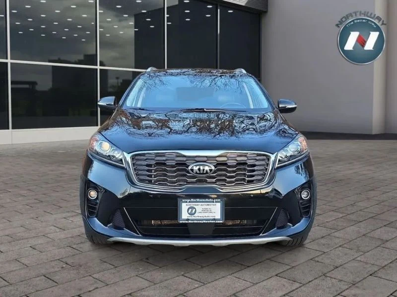 2019 Kia Sorento - Image 8 of 12