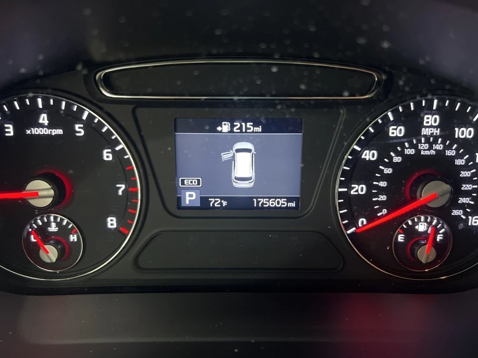 2019 Kia Sorento - Image 11 of 12