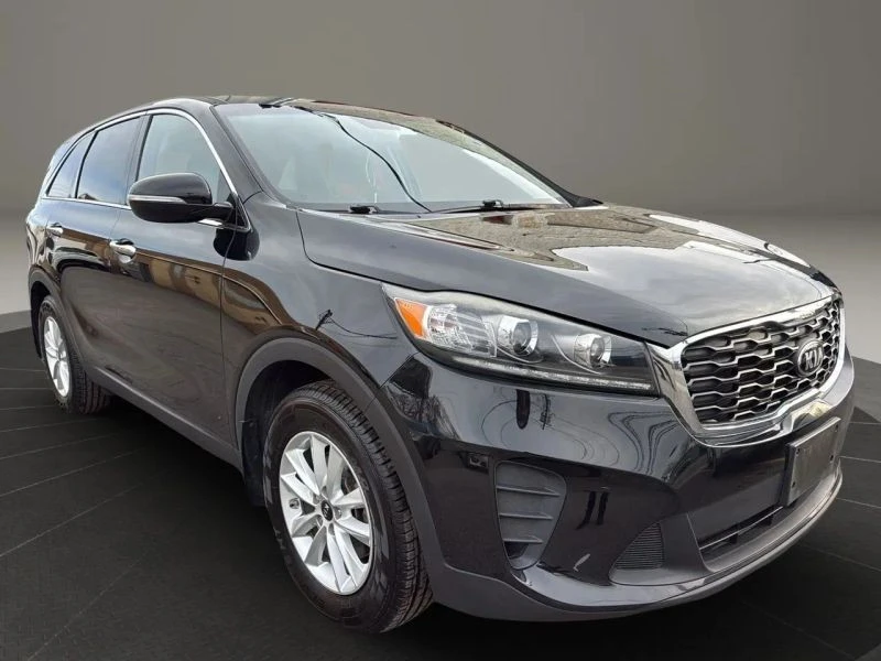 2019 Kia Sorento - Image 3 of 12