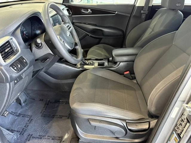 2019 Kia Sorento - Image 20 of 21