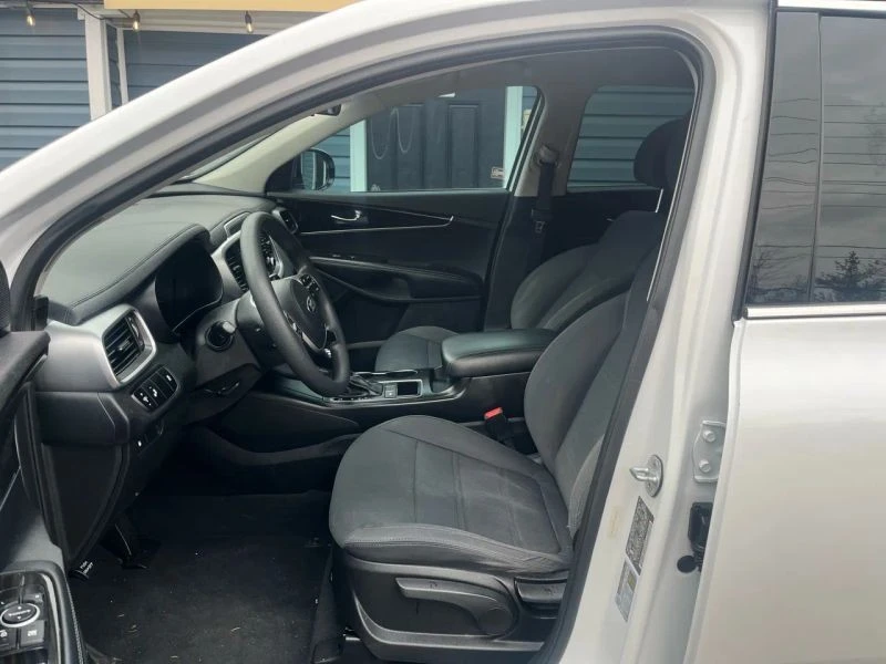 2019 Kia Sorento - Image 12 of 12