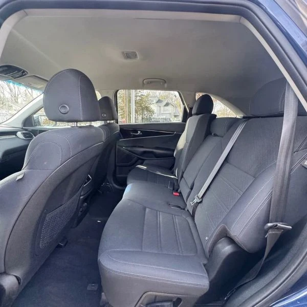 2019 Kia Sorento - Image 12 of 12