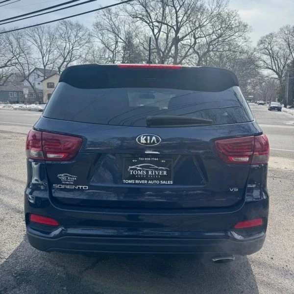 2019 Kia Sorento - Image 4 of 12