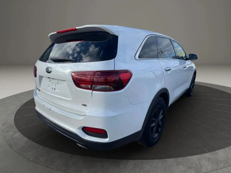 2019 Kia Sorento - Image 5 of 12