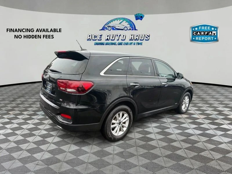 2019 Kia Sorento - Image 7 of 12