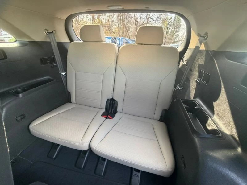 2019 Kia Sorento - Image 10 of 12