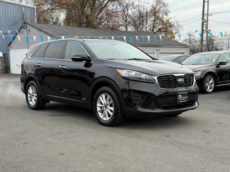 2019 Kia Sorento - Image 3 of 12
