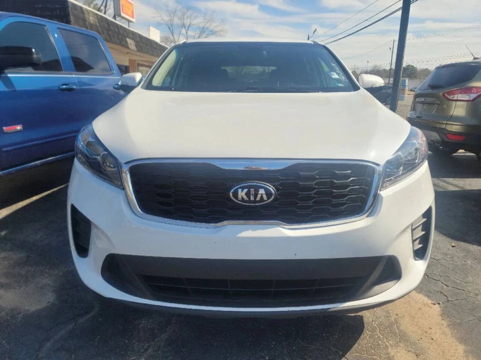 2019 Kia Sorento - Image 6 of 12