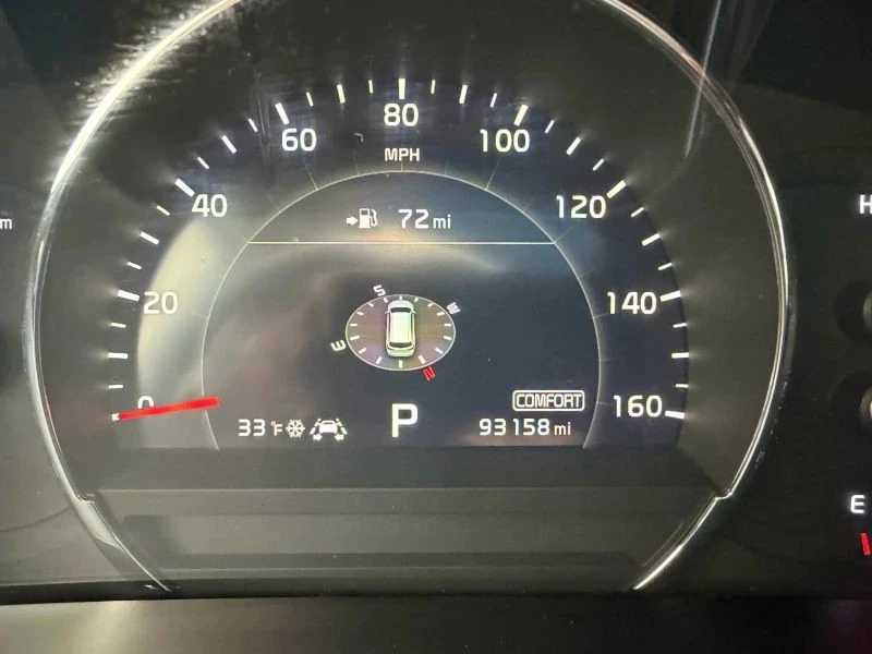 2019 Kia Sorento - Image 11 of 12