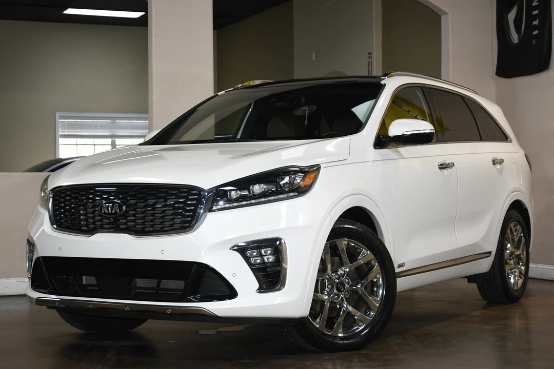 2019 Kia Sorento - Image 4 of 12