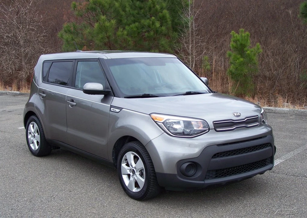 2019 Kia Soul - Image 3 of 12