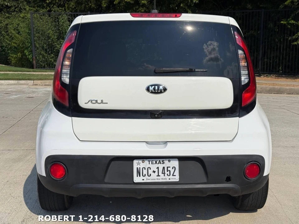 2019 Kia Soul - Image 19 of 21