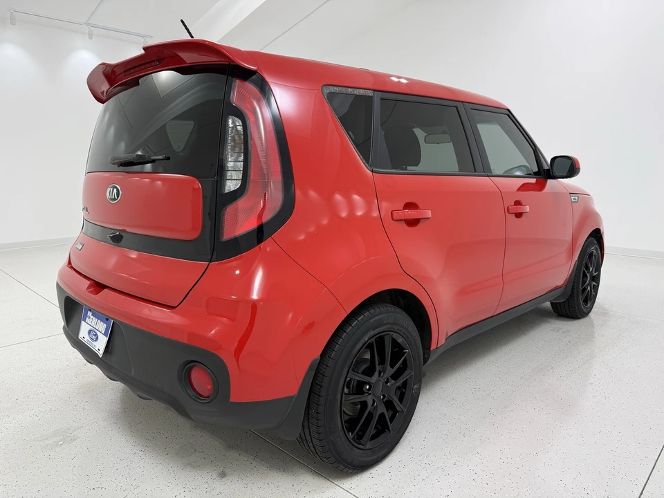 2019 Kia Soul - Image 7 of 21