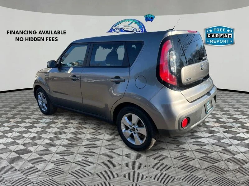 2019 Kia Soul - Image 5 of 12