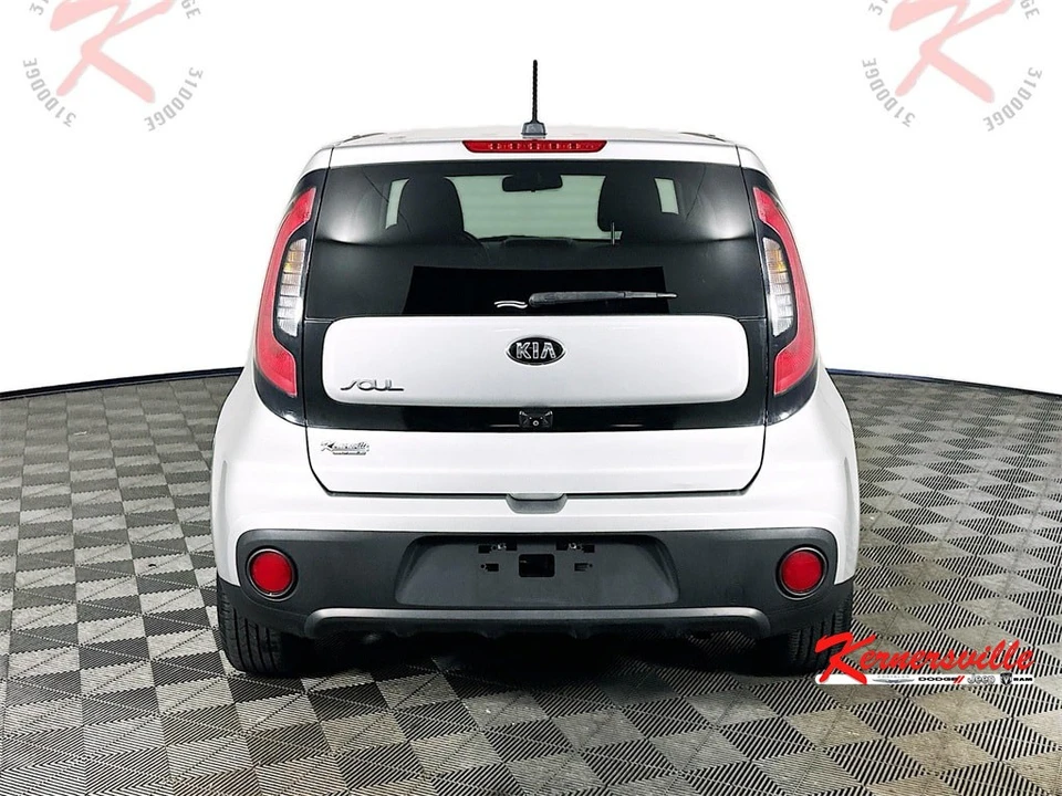 2019 Kia Soul - Image 6 of 12