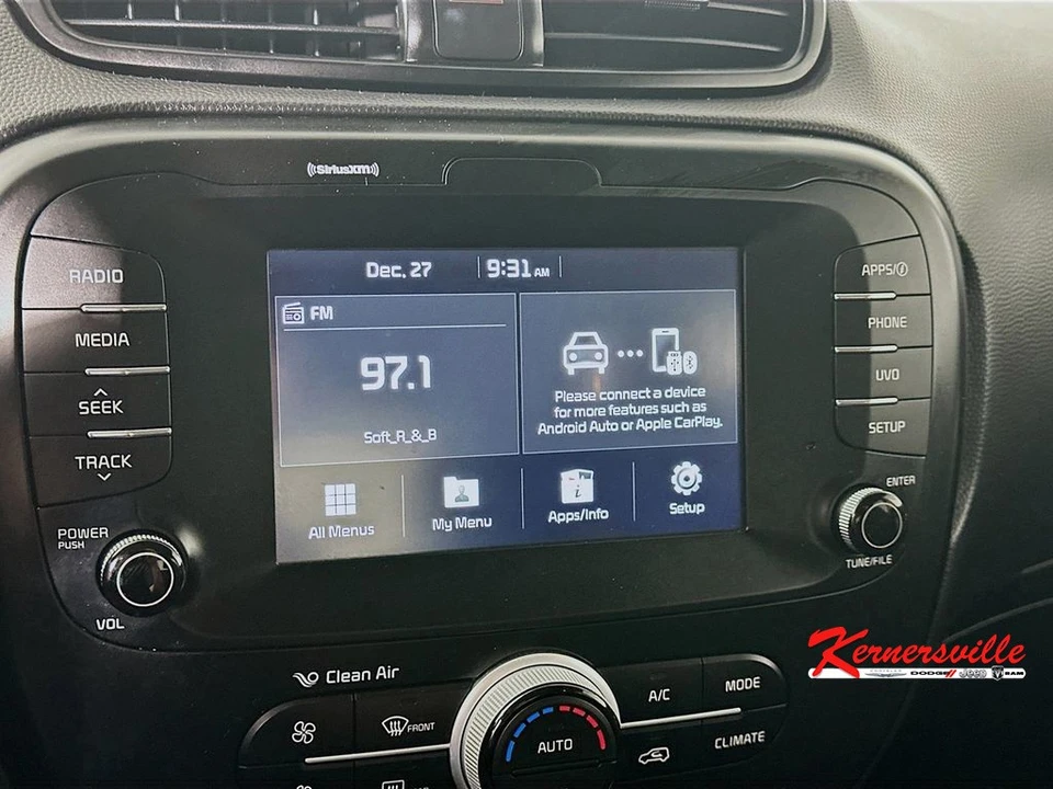 2019 Kia Soul - Image 17 of 21