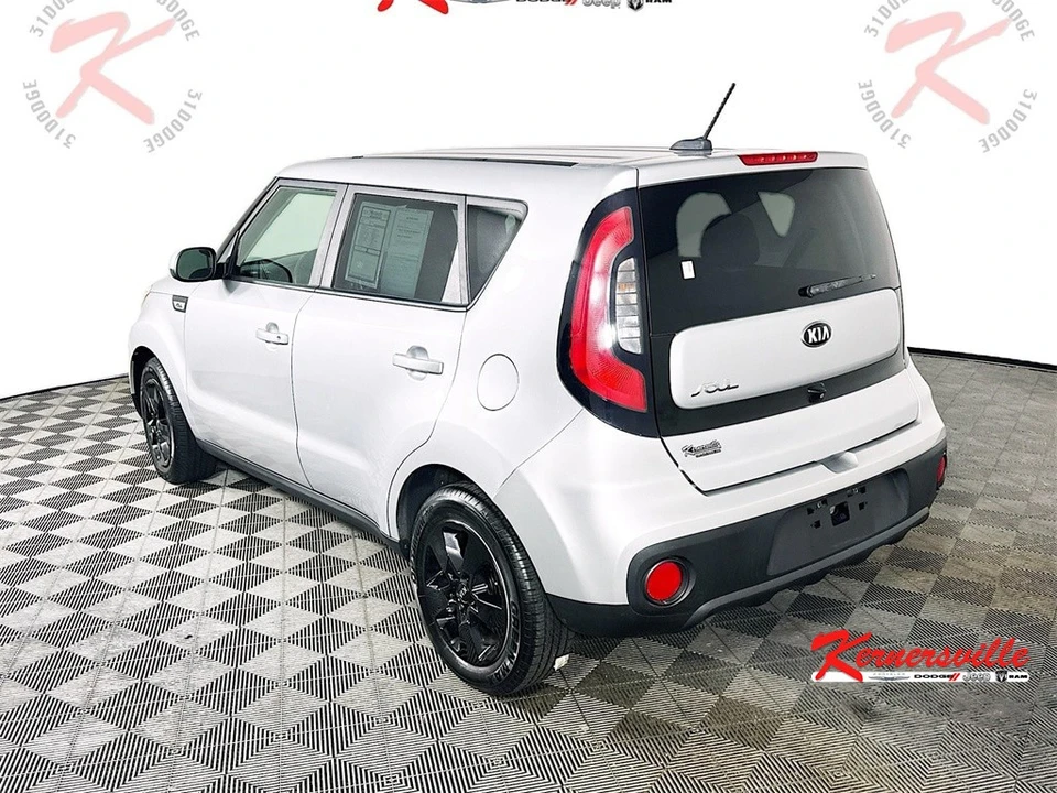 2019 Kia Soul - Image 5 of 21