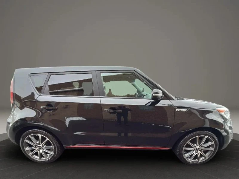 2019 Kia Soul - Image 4 of 12