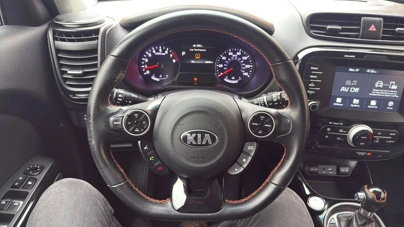 2019 Kia Soul - Image 10 of 12