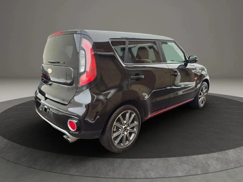 2019 Kia Soul - Image 5 of 12