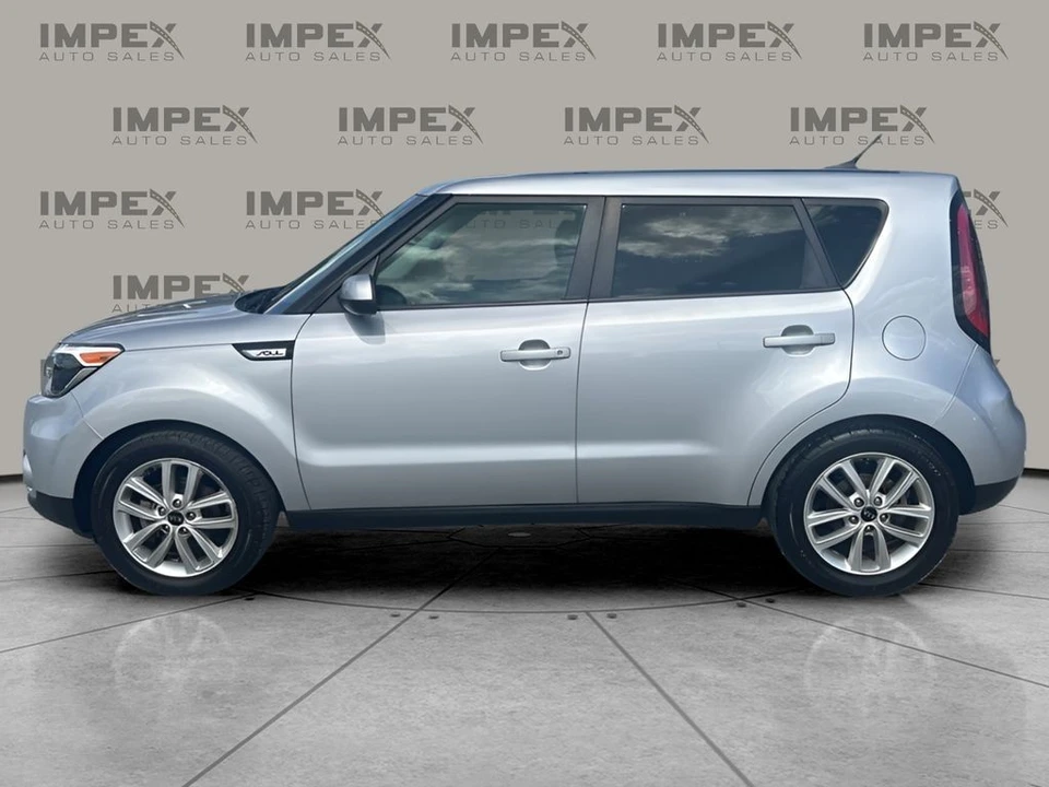 2019 Kia Soul - Image 2 of 12