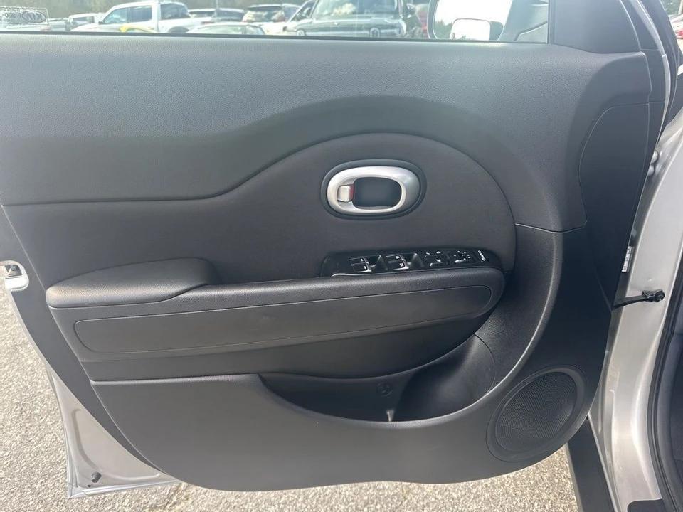2019 Kia Soul - Image 21 of 21