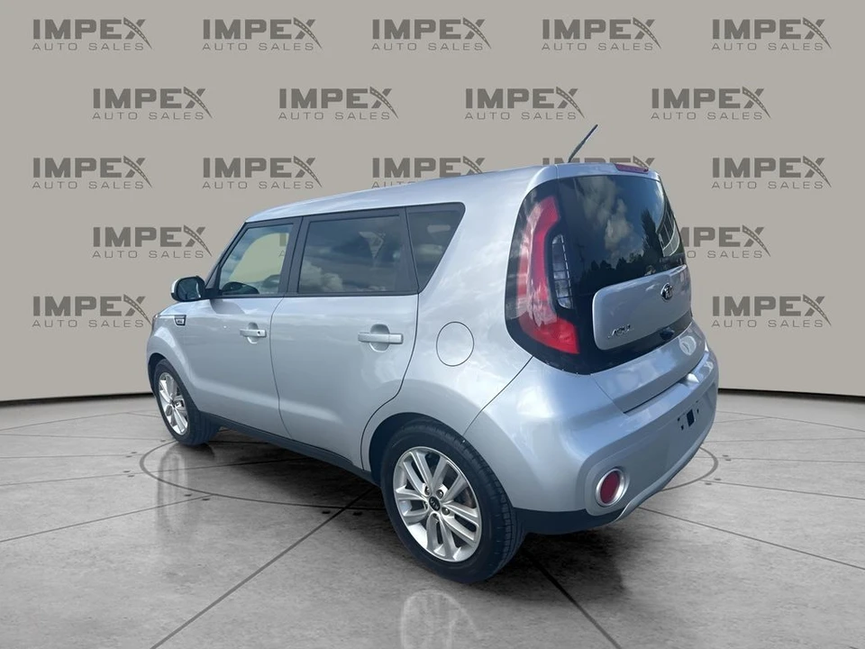 2019 Kia Soul - Image 3 of 12