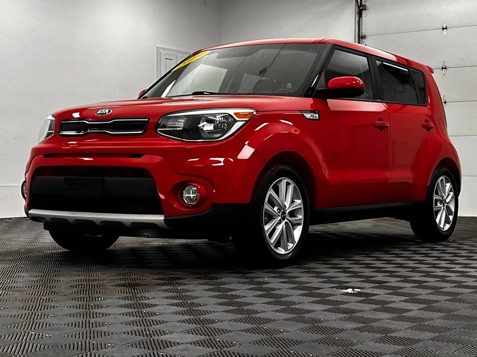 2019 Kia Soul - Image 11 of 12