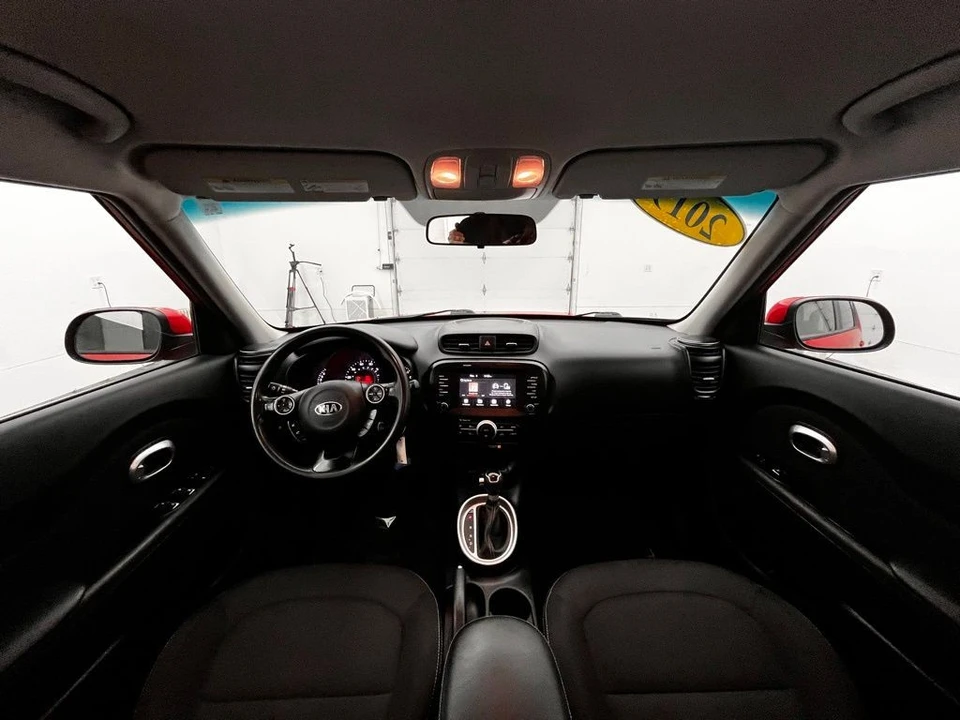 2019 Kia Soul - Image 2 of 12