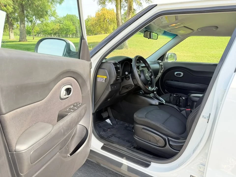 2019 Kia Soul - Image 12 of 12