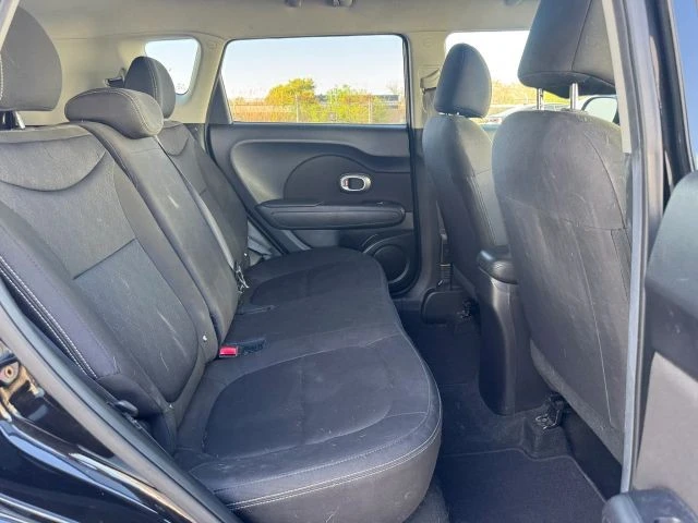 2019 Kia Soul - Image 16 of 21