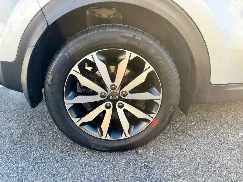 2019 Kia Sportage - Image 11 of 12