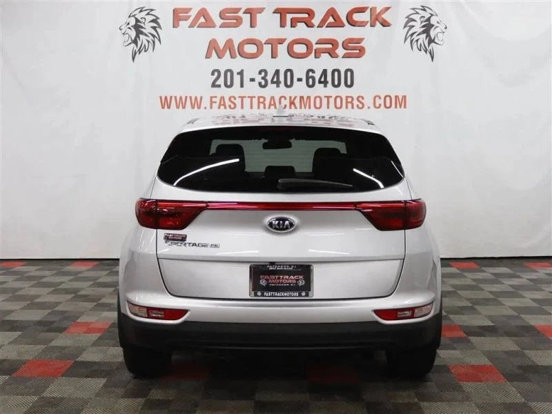 2019 Kia Sportage - Image 5 of 12