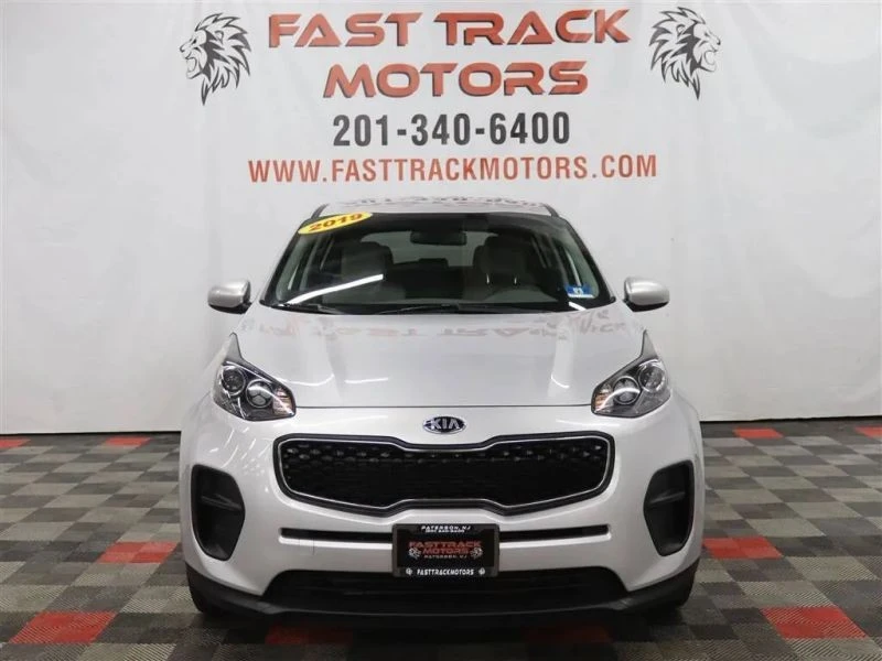 2019 Kia Sportage - Image 2 of 12