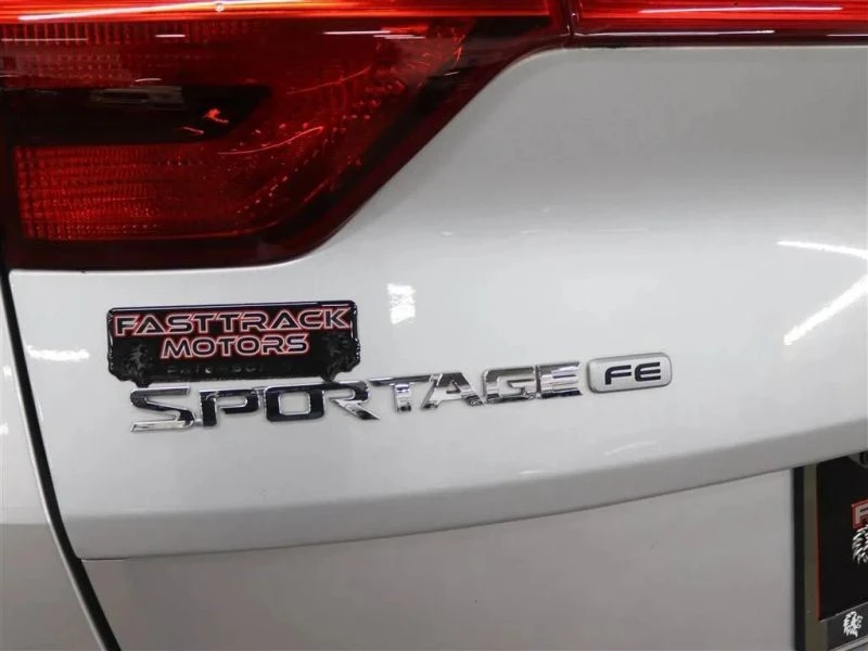 2019 Kia Sportage - Image 7 of 12