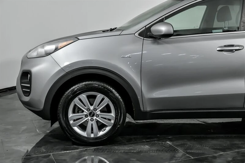 2019 Kia Sportage - Image 6 of 12