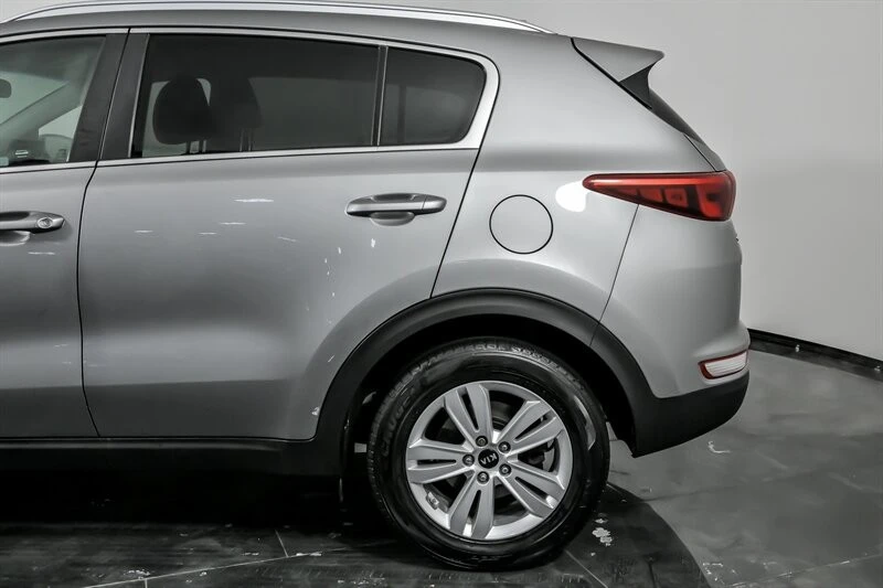 2019 Kia Sportage - Image 8 of 12