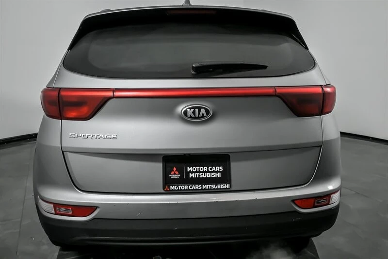 2019 Kia Sportage - Image 10 of 12