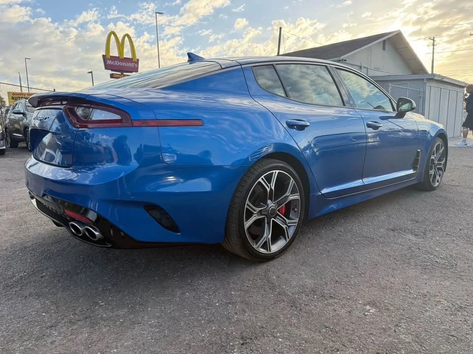 2019 Kia Stinger - Image 4 of 15