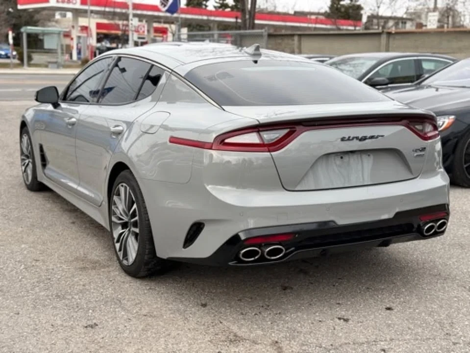 2019 Kia Stinger - Image 5 of 14
