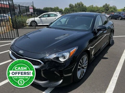 2019 Kia Stinger - Image 2 of 20